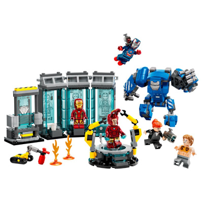 Конструктор Lego Super Heroes 76315 Лаборатория Железного человека: Зал костюмов 01